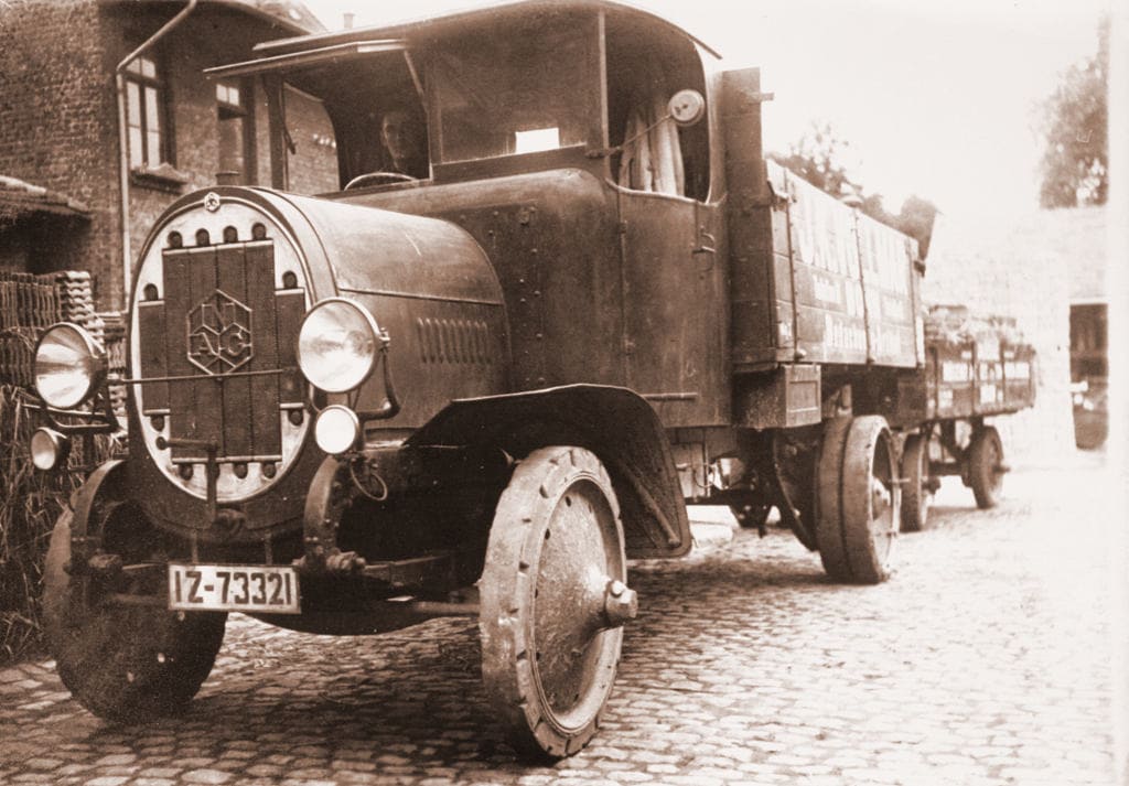 Historische Aufnahme aus der Geschichte der von den Hoff Gruppe